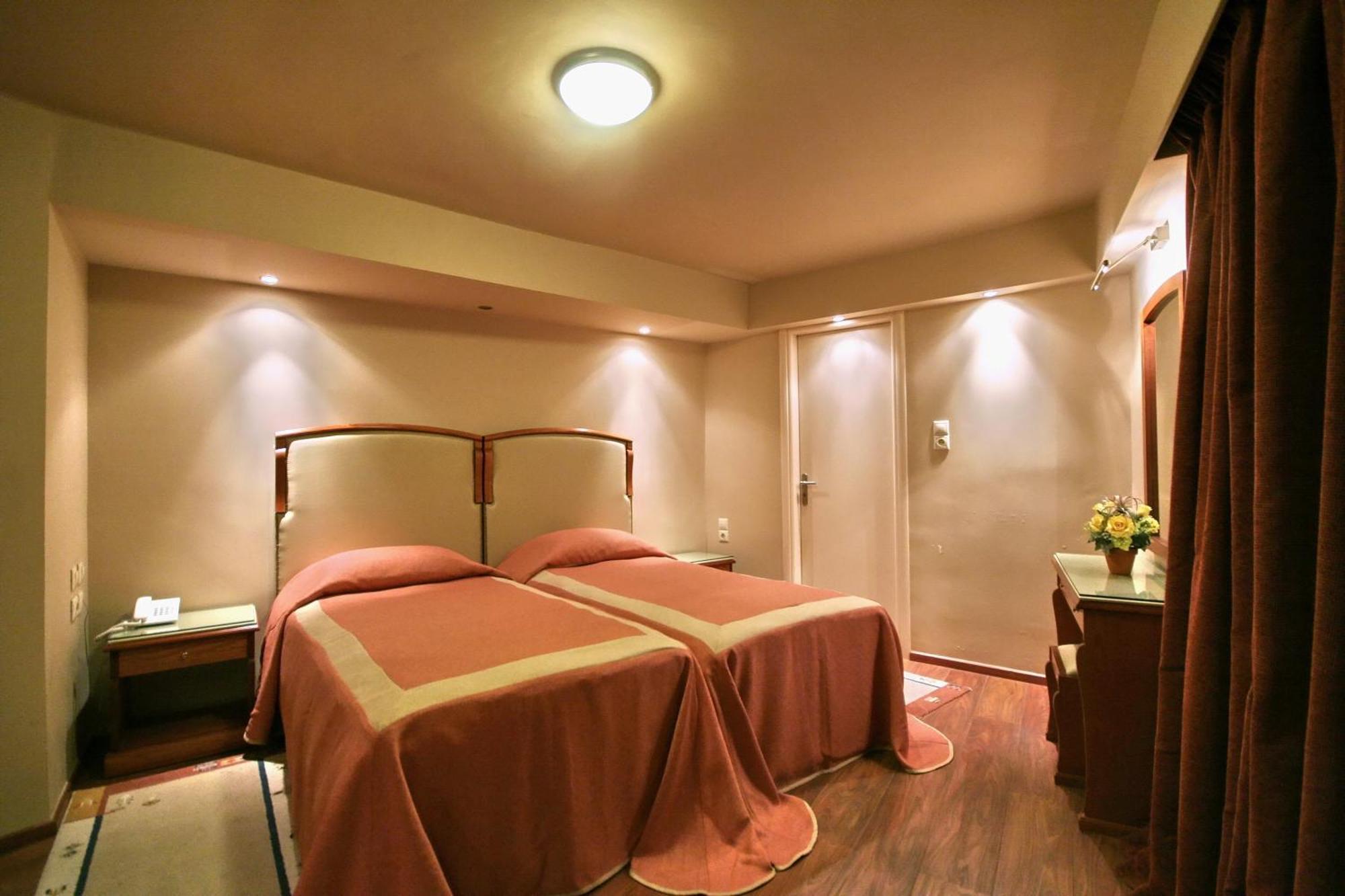 Kentrikon Hotel Lagkadia Rom bilde